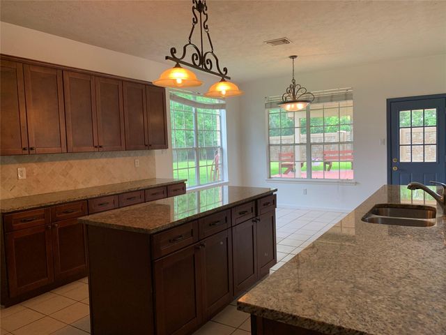 20703 Riviere Lane, Spring, TX 77388