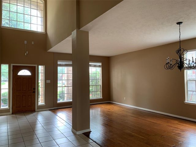 20703 Riviere Lane, Spring, TX 77388