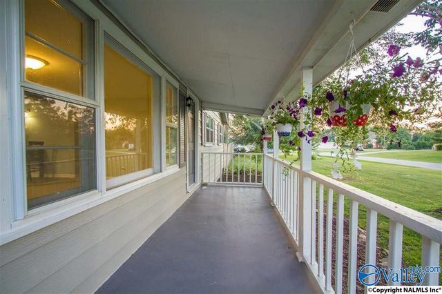 26602 Nick Davis Road, Athens, AL 35613
