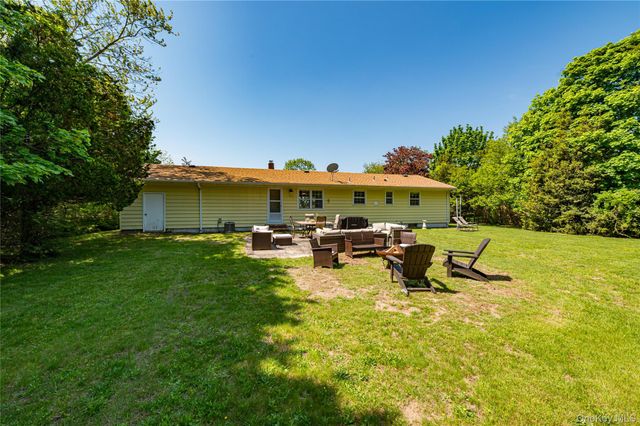 27 Sunset Avenue, East Quogue, NY 11942