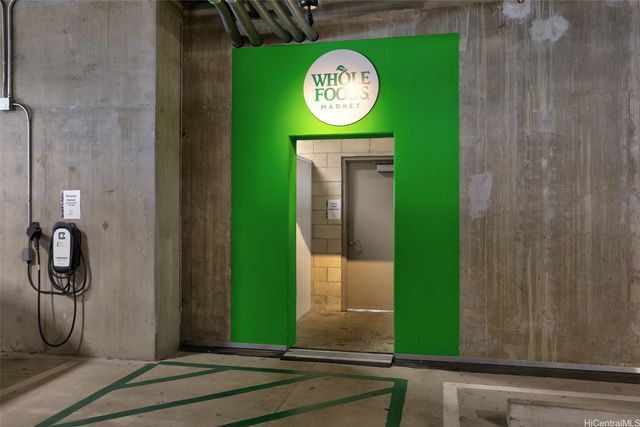 1001 Queen Street 3103, Honolulu, HI 96814