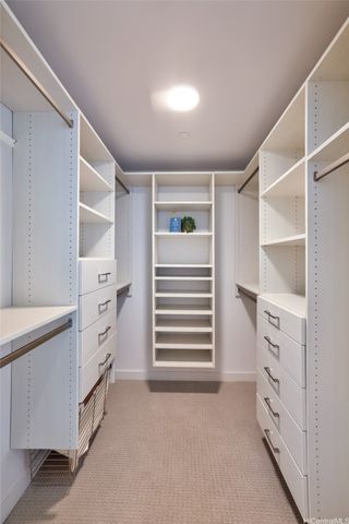 1001 Queen Street 3103, Honolulu, HI 96814