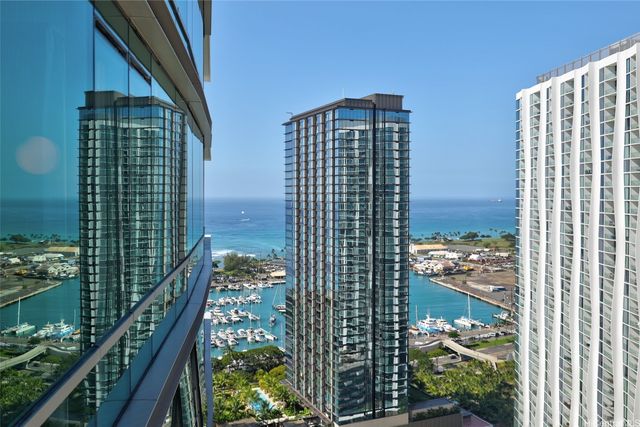 1001 Queen Street 3103, Honolulu, HI 96814