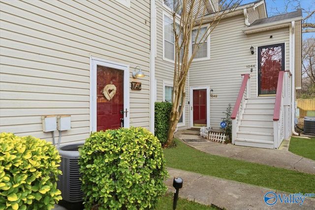 1040 Stones Throw Drive NW, Huntsville, AL 35806