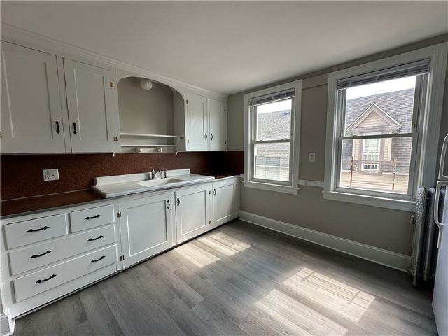 1245 Cranston Street 3, Cranston, RI 02920