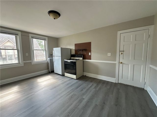 1245 Cranston Street 3, Cranston, RI 02920