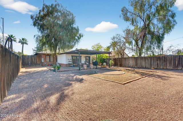 2022 N 11TH Street, Phoenix, AZ 85006