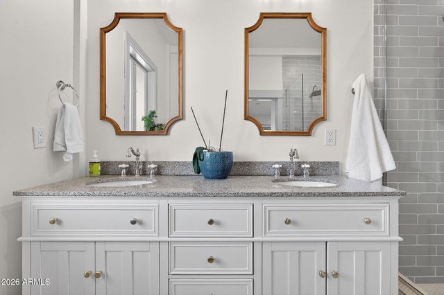 2022 N 11TH Street, Phoenix, AZ 85006