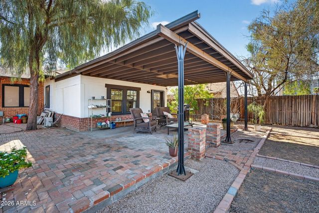 2022 N 11TH Street, Phoenix, AZ 85006