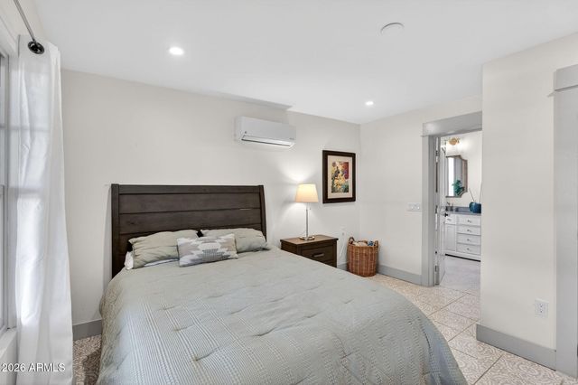 2022 N 11TH Street, Phoenix, AZ 85006