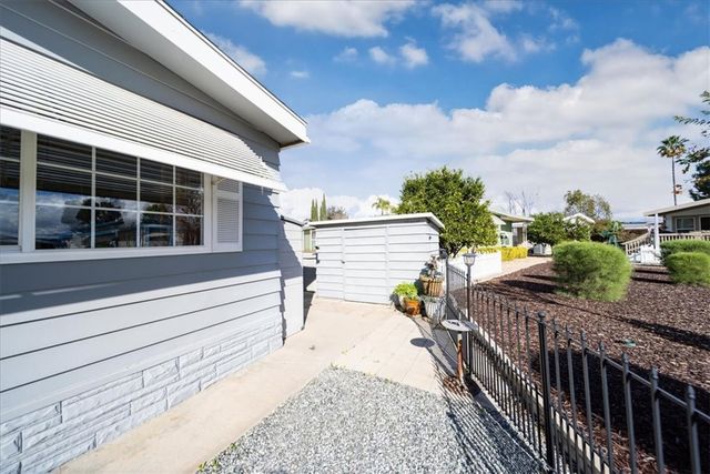 5001 W Florida 375, Hemet, CA 92545