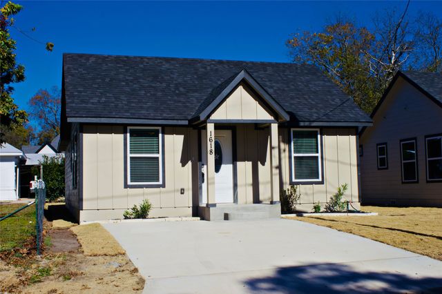 1618 Cleveland Street, Greenville, TX 75401