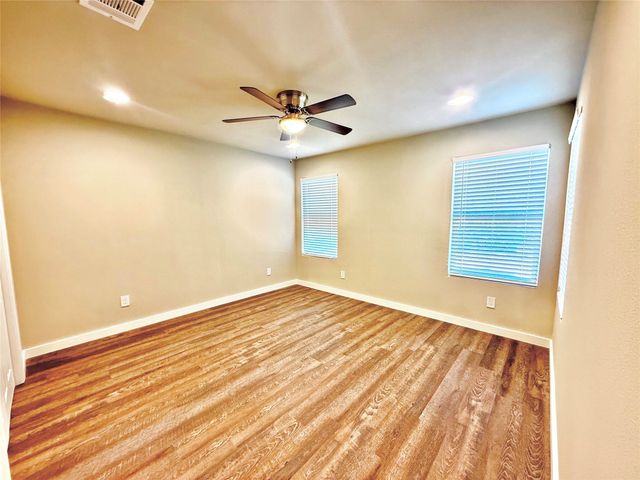 1618 Cleveland Street, Greenville, TX 75401