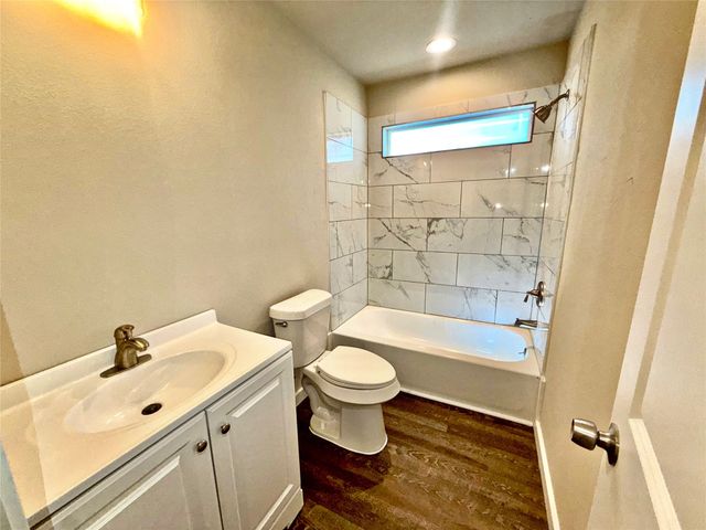 1618 Cleveland Street, Greenville, TX 75401