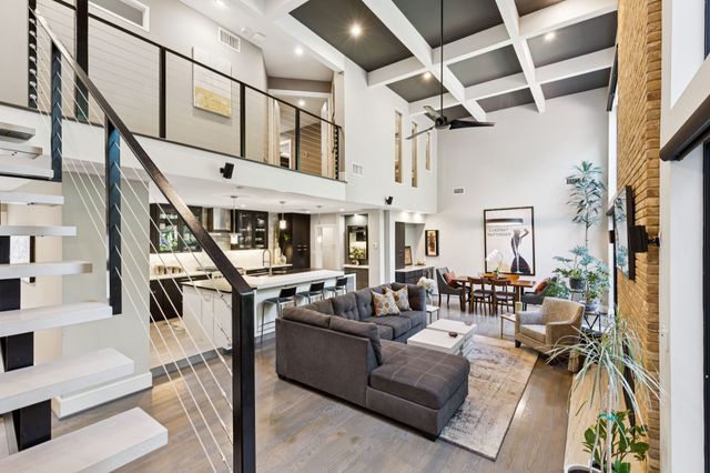 2934 Maple Springs Boulevard, Dallas, TX 75235