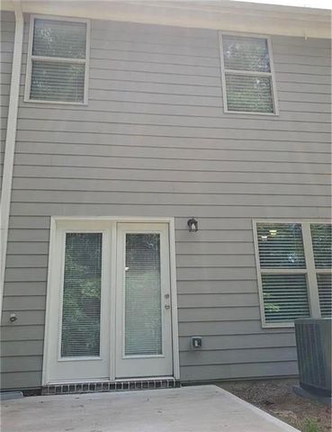 1898 Old Dogwood, Jonesboro, GA 30238
