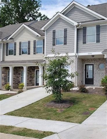 1898 Old Dogwood, Jonesboro, GA 30238