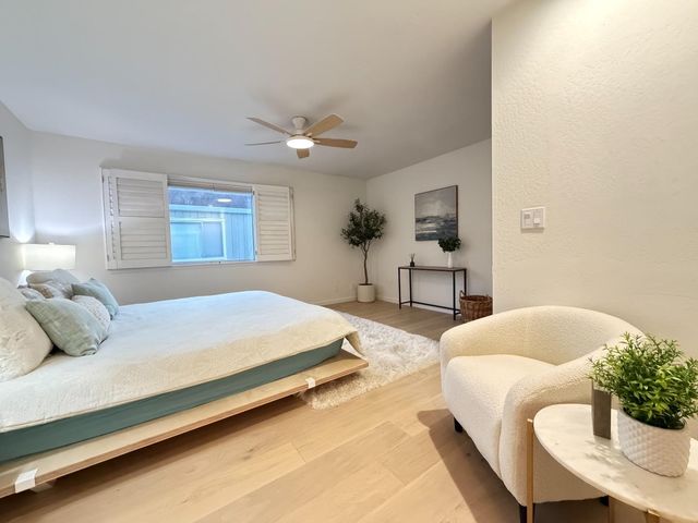 165 Okeefe Street 11, Menlo Park, CA 94025