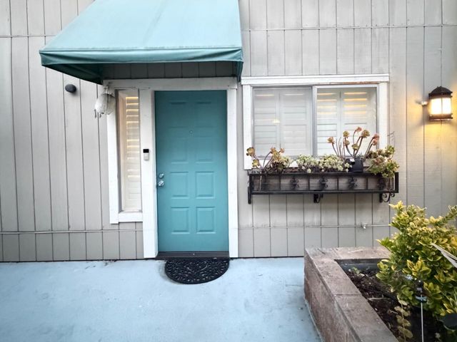 165 Okeefe Street 11, Menlo Park, CA 94025