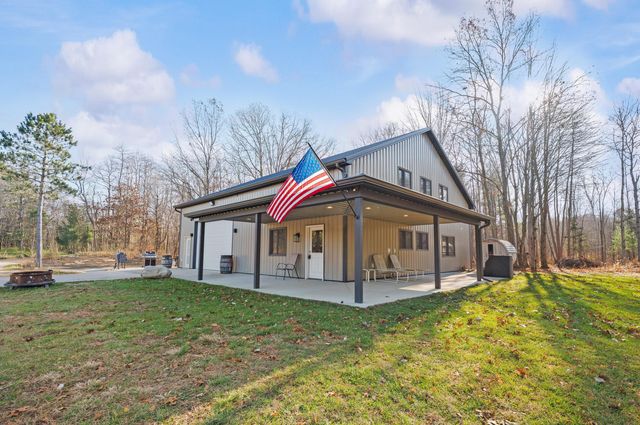 78720 County Road 376, Coloma, MI 49038