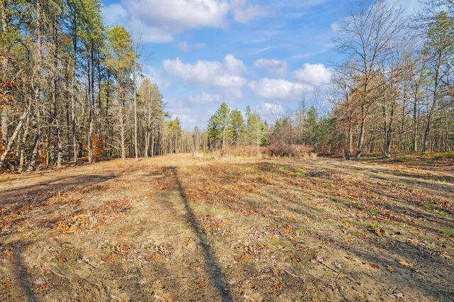 78720 County Road 376, Coloma, MI 49038
