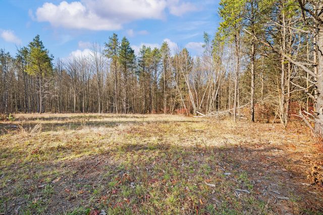 78720 County Road 376, Coloma, MI 49038