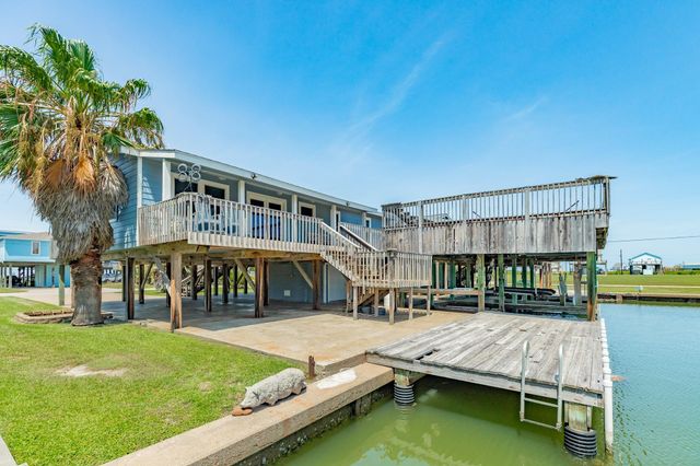 207 Galleon, Freeport, TX 77541