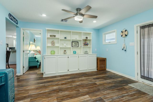 207 Galleon, Freeport, TX 77541