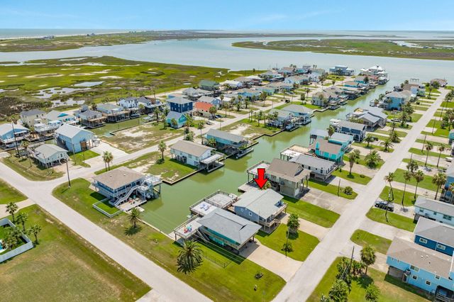 207 Galleon, Freeport, TX 77541