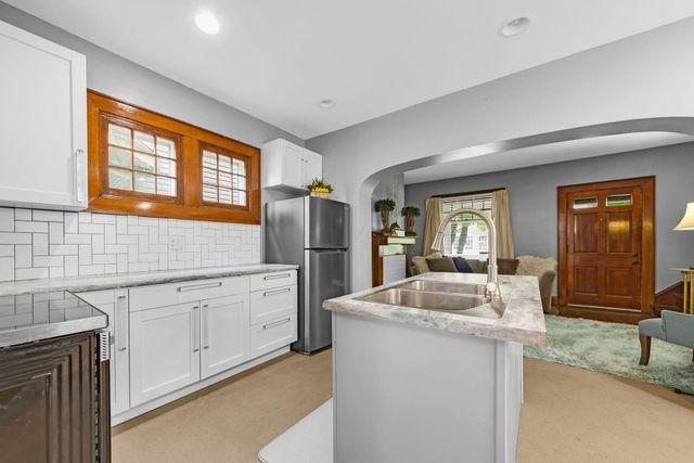 963 S 22nd Street, Columbus, OH 43206