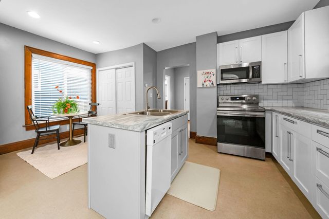 963 S 22nd Street, Columbus, OH 43206