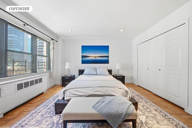301 E 48th St Apt 16G, New York City, NY 10017