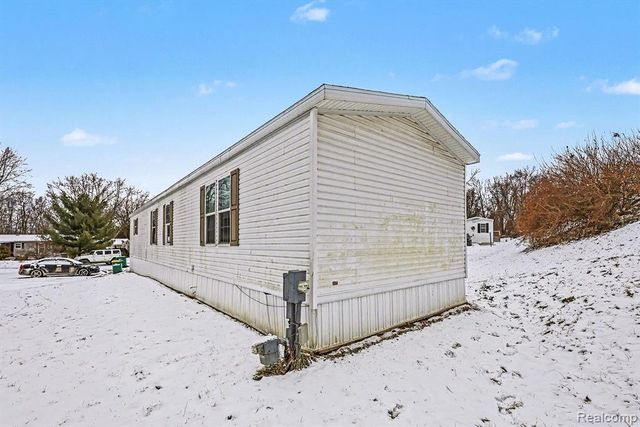 425 Elm Court, Oakland, MI 48363