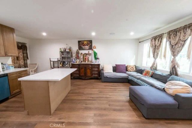 15719 Romar Street, North Hills, CA 91343