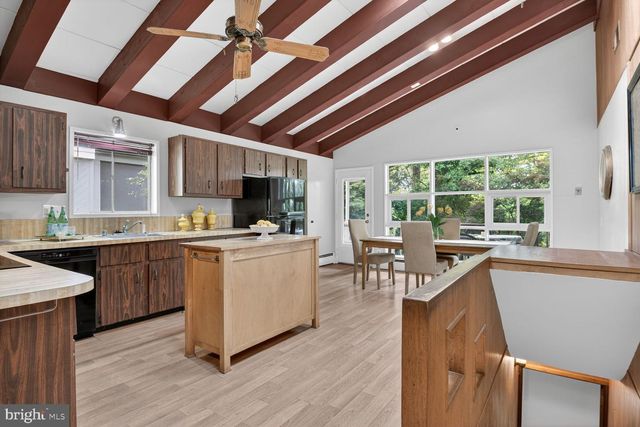 10206 FREDERICK AVE, Kensington, MD 20895