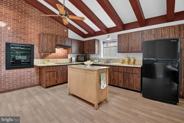 10206 FREDERICK AVE, Kensington, MD 20895