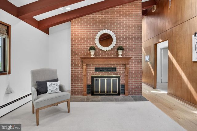10206 FREDERICK AVE, Kensington, MD 20895