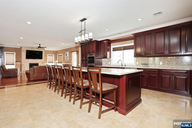 39 Burton Avenue, Hasbrouck Heights, NJ 07604