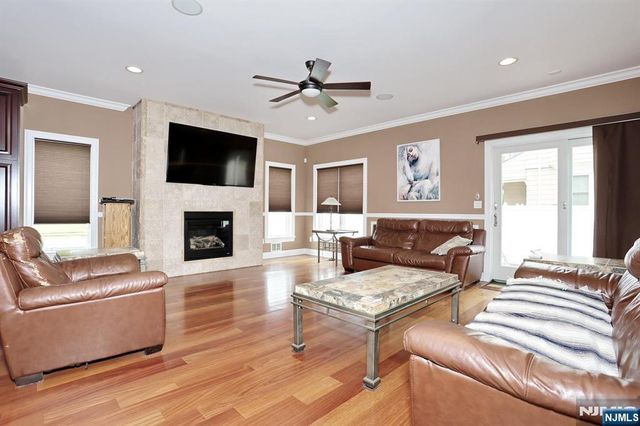 39 Burton Avenue, Hasbrouck Heights, NJ 07604