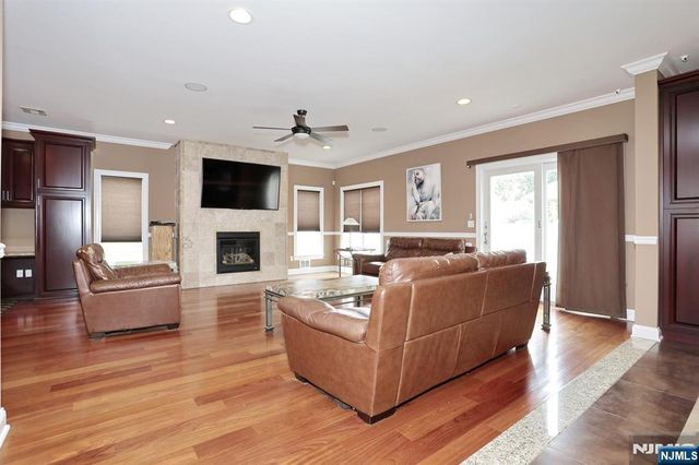 39 Burton Avenue, Hasbrouck Heights, NJ 07604