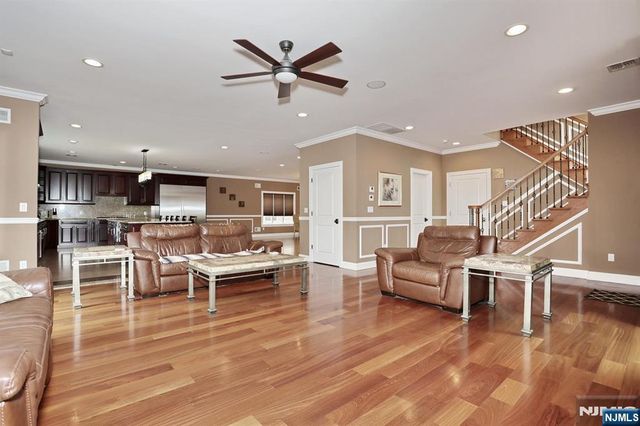 39 Burton Avenue, Hasbrouck Heights, NJ 07604