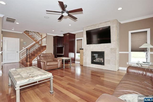 39 Burton Avenue, Hasbrouck Heights, NJ 07604