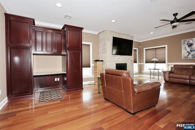 39 Burton Avenue, Hasbrouck Heights, NJ 07604