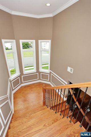 39 Burton Avenue, Hasbrouck Heights, NJ 07604