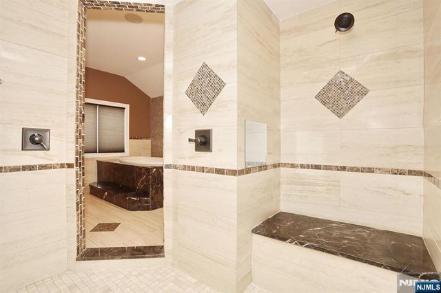 39 Burton Avenue, Hasbrouck Heights, NJ 07604