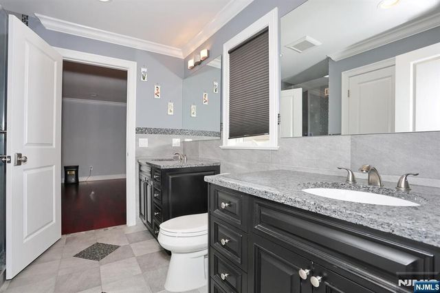 39 Burton Avenue, Hasbrouck Heights, NJ 07604
