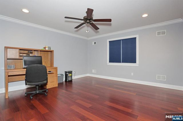 39 Burton Avenue, Hasbrouck Heights, NJ 07604