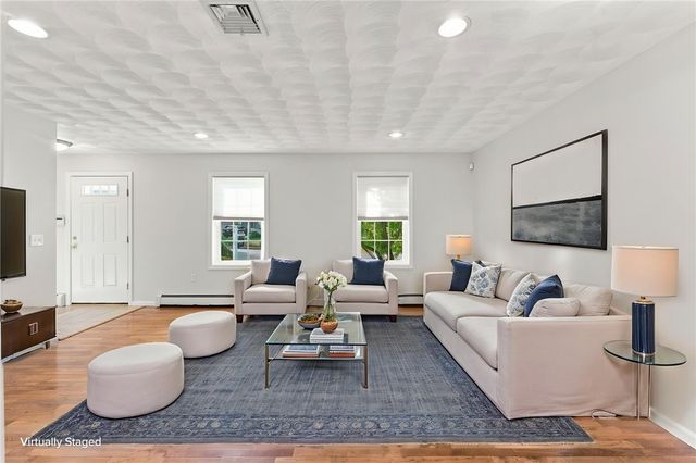 25 Plaza Street, Cranston, RI 02920
