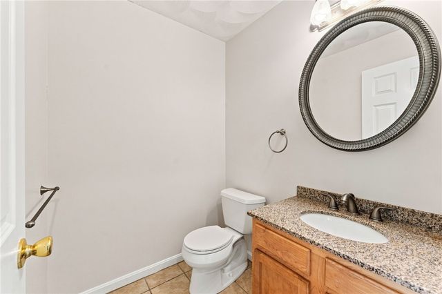 25 Plaza Street, Cranston, RI 02920