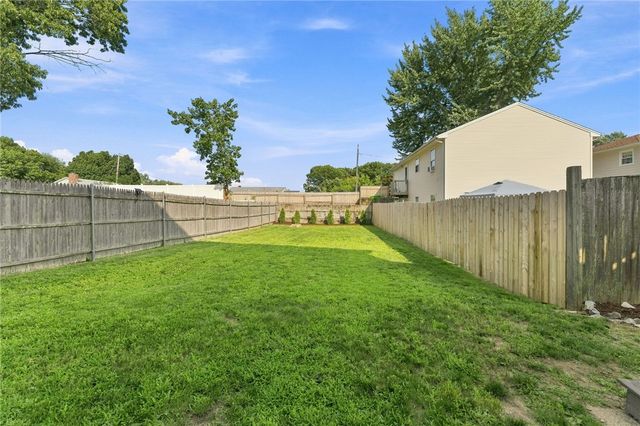 25 Plaza Street, Cranston, RI 02920